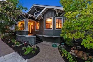 1356 Versailles Ave, Alameda, CA 94501-4720