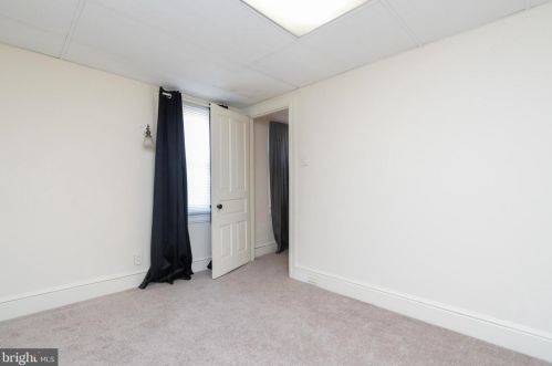 45 Hartman St, York PA  17403-1201 exterior