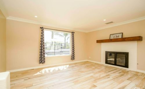14082 Crystal View Ter, Riverside CA  92508-8705 exterior
