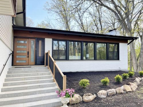 2675 Crestwood Ln, Bannockburn IL  60015-1904 exterior