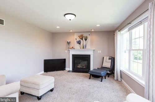 2355 View Rd, Lancaster PA  17602-1844 exterior