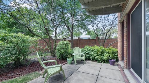 411 Kelburn Rd, Bannockburn, IL 60015-4333