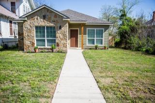2326 Morrow Ave, Waco TX  76707-2872 exterior