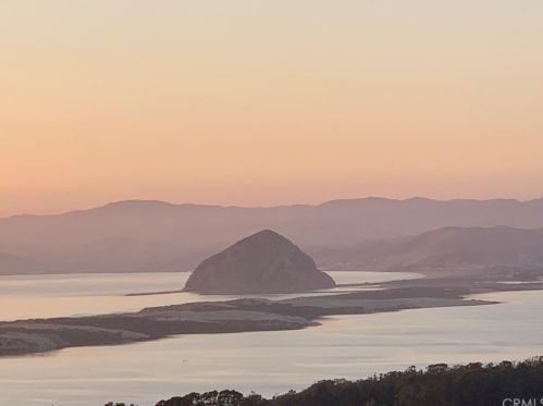 1338 5th St, San Luis Obispo, CA 93402-1211
