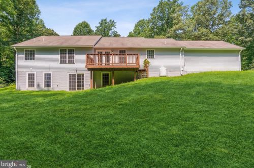 10307 Old Lawyers Rd, Unionville, VA 22567-3558