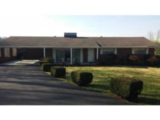 1900 Paradise Cv, Greeneville, TN 37745-4384