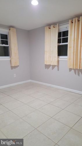 12304 Blakely Ct, Silver Spring MD 20904-1812 exterior