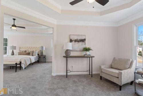 4860 Highland Lake Dr, Atlanta GA  30349-3913 exterior