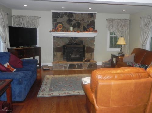 137 Jackson Mills Rd, Jackson Twp, NJ 08527-3057