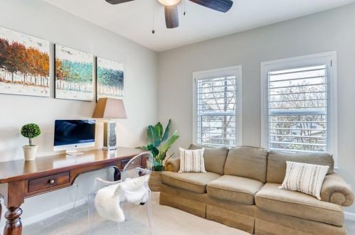 2602 Diaz St, Austin TX  78702-3915 exterior
