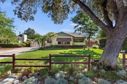 3687 Roslyn St, Riverside, CA 92504-3536