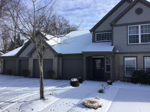 9914 Edgewood Ln, Cincinnati, OH 45241-3427