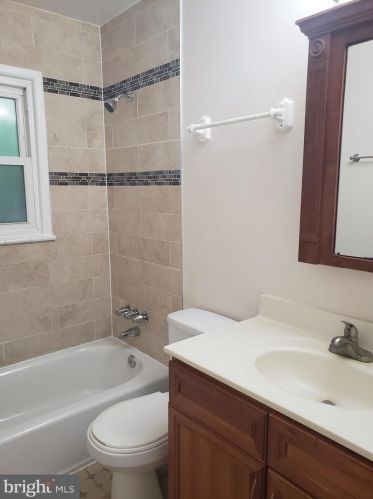 13350 Kerrydale Rd, Woodbridge VA  22193-5020 exterior