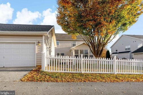 409 Prospect Hl Blvd, Charles Town WV 25414-5497 exterior