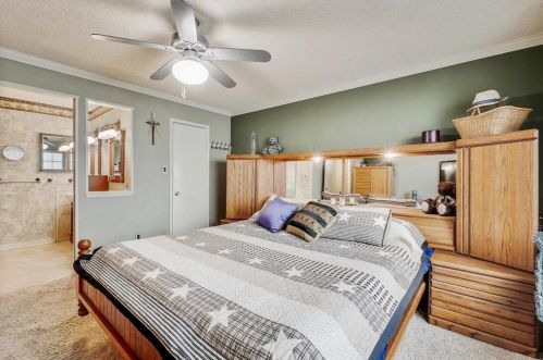 7026 Christina Ln, Garland TX 75043-6619 exterior