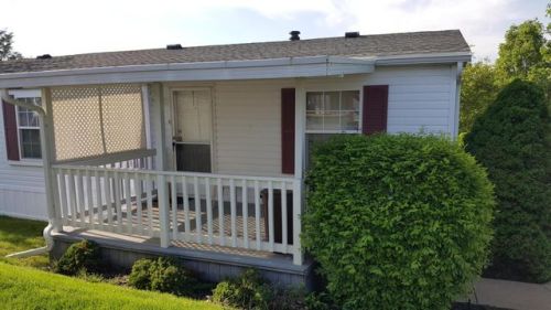 104 Saddleford Ct, Lancaster, PA 17603-2187