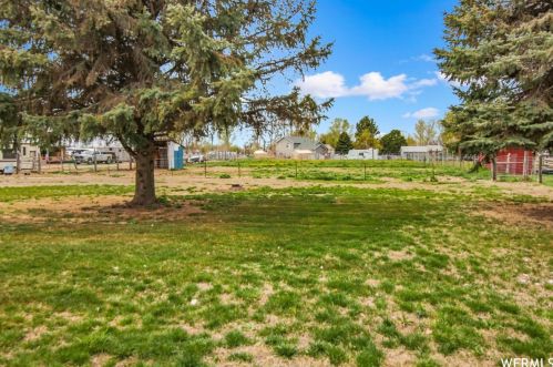 3917 3850, Ogden UT  84405-1590 exterior