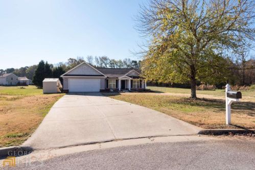 2304 Friends Ct, Statham, GA 30666-2450