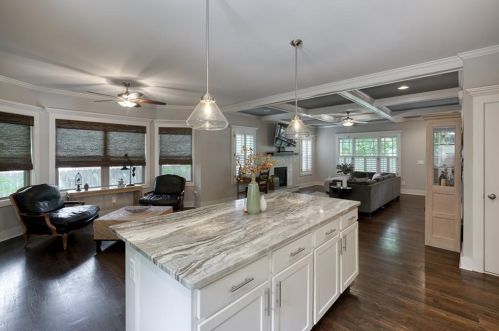 52 Candler Rd, Atlanta GA  30317-3005 exterior