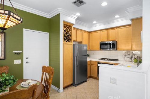 8481 Durango Way, Anaheim CA  92808-2345 exterior
