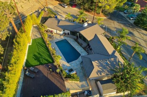 3001 Cloudcrest Rd, Glendale CA  91214-1304 exterior
