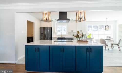 14805 Pebblestone Dr, Silver Spring MD exterior