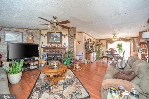 6601 Robinson Rd, Spotsylvania, VA 22551-9649
