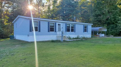 14 Sunset Dr, Rindge, NH 03461-5527