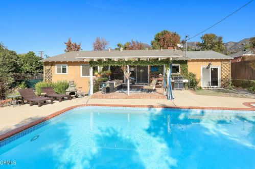 2358 Caracas St, Glendale CA  91214-3003 exterior