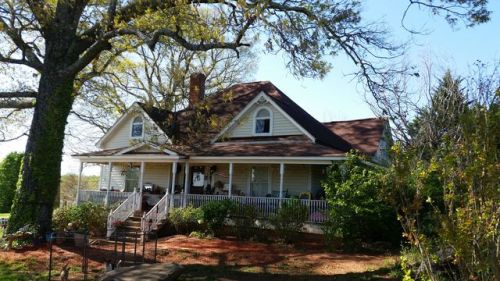 380 Red Maple Rd, Inman, SC 29349-8148