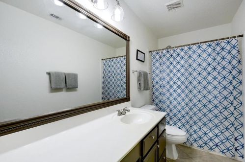 11217 Blairview Ln, Austin TX  78748-3964 exterior