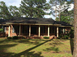 68 Park St, Homerville, GA 31634-2110