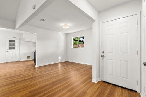 728 Milton St, Angleton TX  77515-3449 exterior