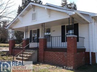 2400 Brentwood St, High Point NC  27263-1912 exterior