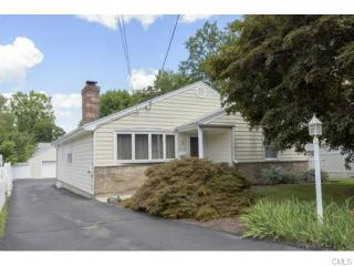 1 Filbert Rd, Norwalk, CT 06851-5308