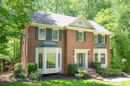 4722 Riveredge Dr, Duluth, GA 30096-6106