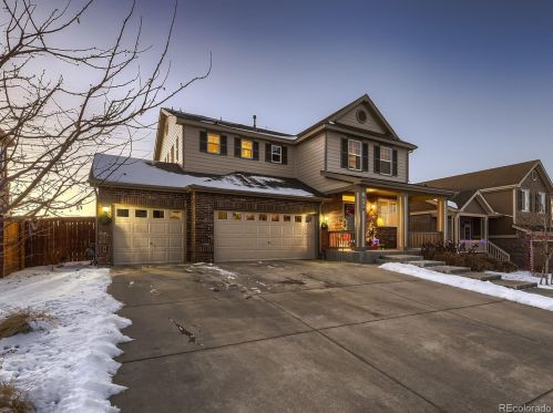 5139 Elk St, Denver, CO 80016-5910