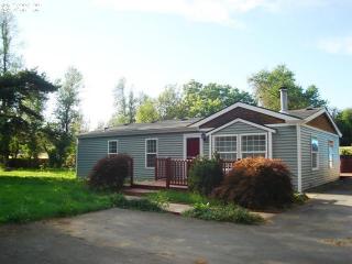 115 156th Ave, Portland, OR 97230-4814