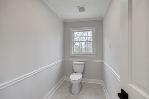 170 Huntcliff Pt, Atlanta GA  30350-1601 exterior