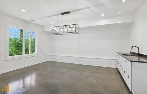 1852 Anjaco Rd, Atlanta GA  30309-1808 exterior