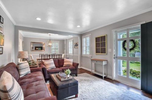 704 Channing Dr, Atlanta, GA 30318-2505