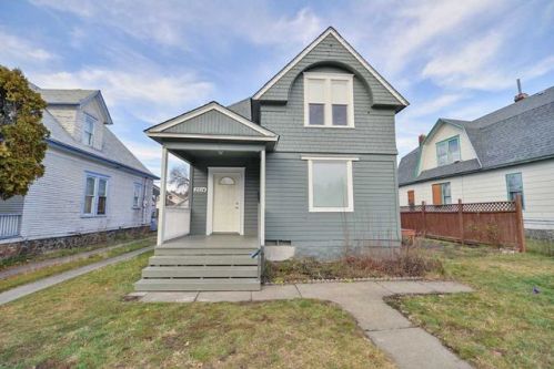 2514 Boone Ave, Spokane WA  99202-3716 exterior
