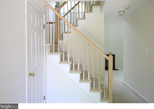 50 Ketley Pl, Princeton NJ  08540-6324 exterior