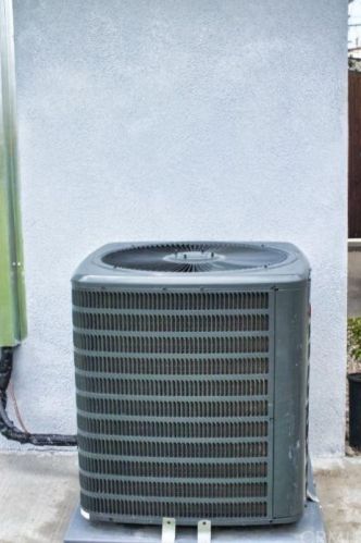 14412 Cordary Ave, Hawthorne CA  90250-8340 exterior