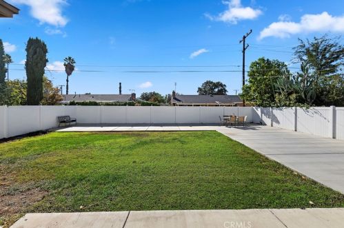 5386 Granada Ave, Riverside CA  92504-2114 exterior