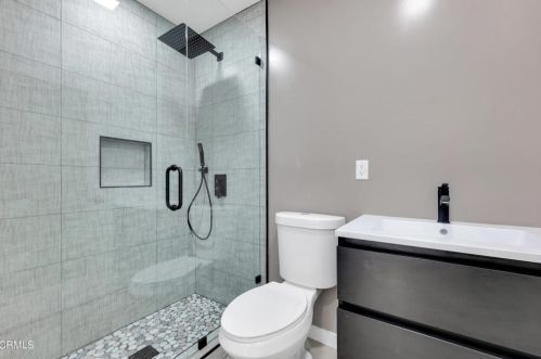 3132 Sparr Blvd, Glendale CA  91208-1663 exterior