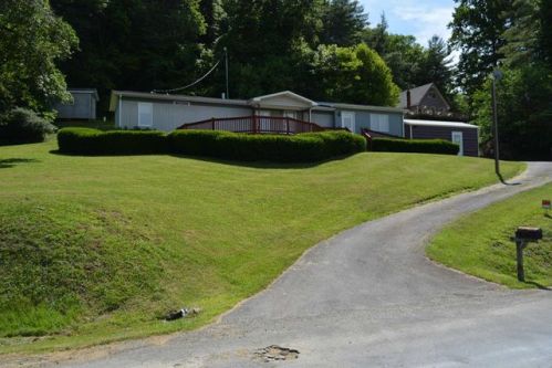 641 Grinders Mill Rd, Meadowcreek, VA 24333-2554