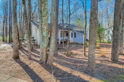 1582 Dogwood Ter, Marietta, GA 30066-4156