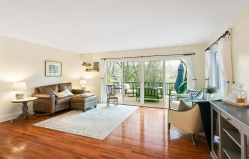 4305 Dunrovin Ln, Saint Paul MN 55123-1727 exterior