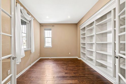 4885 Riviera Way, Aurora CO 80015-4708 exterior